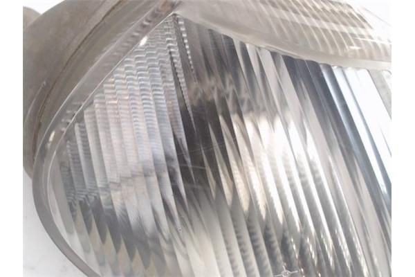 Recambio de intermitente delantero dcho para renault laguna (b56) referencia OEM IAM 7700820127 67625940 