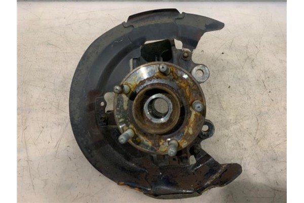 Recambio de mangueta delantero derecha para volvo c30 2.0 d referencia OEM IAM   