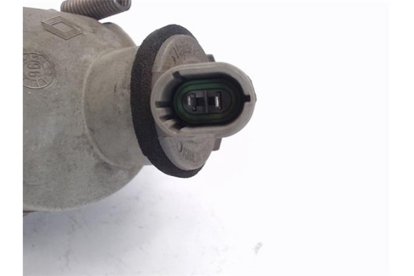 Recambio de intermitente delantero dcho para renault laguna (b56) referencia OEM IAM 7700820127 67625940 