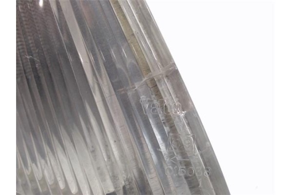 Recambio de intermitente delantero dcho para renault laguna (b56) referencia OEM IAM 7700820127 67625940 