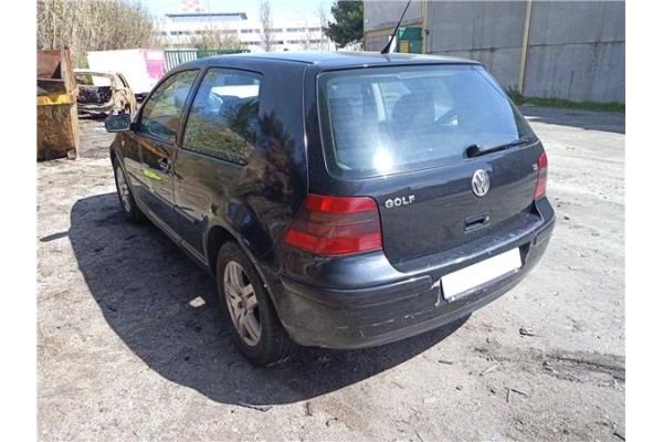 volkswagen golf iv berlina (1j1) del año 2001