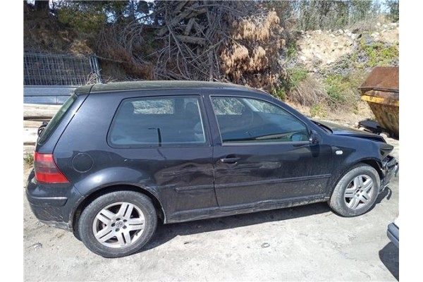 volkswagen golf iv berlina (1j1) del año 2001