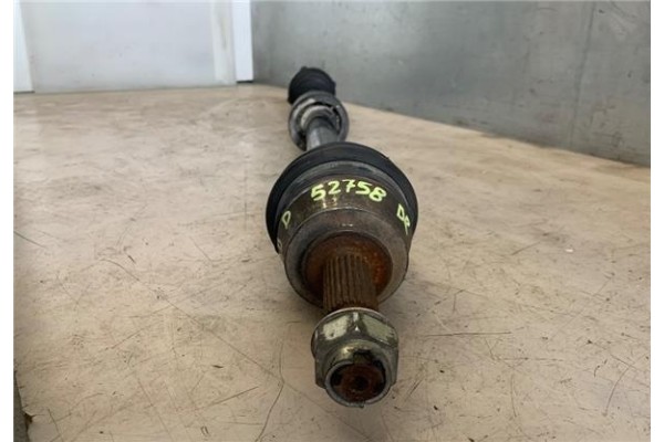 Recambio de palier delantero derecho para opel corsa d 1.3 cdti referencia OEM IAM 13149833 93169657 