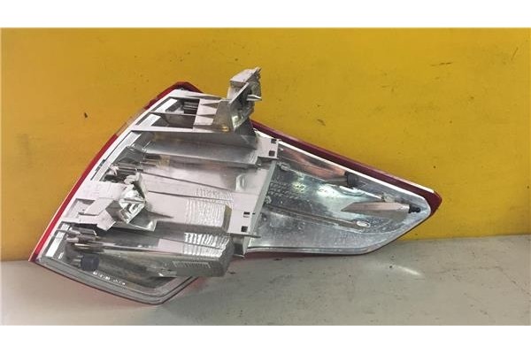 Recambio de piloto trasero izquierdo para citroen c4 picasso 1.6 cool referencia OEM IAM 9653547580  