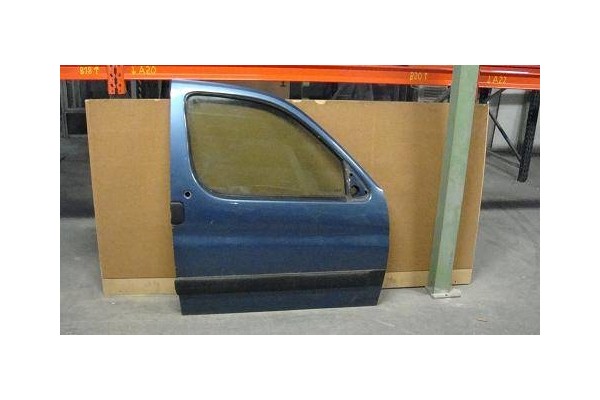 Recambio de puerta delantero derecha para peugeot partner furgón (5) 1.9 d referencia OEM IAM   