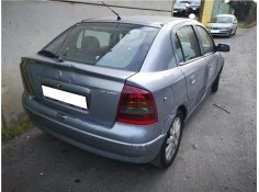 opel astra g berlina del año 2003
