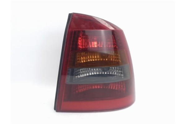 Recambio de piloto trasero derecho para opel astra g coupe 2.2 dti edition referencia OEM IAM 13117099  