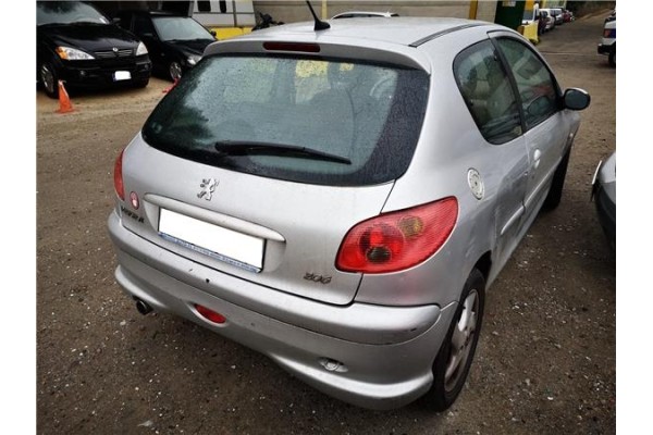 peugeot 206 del año 2004