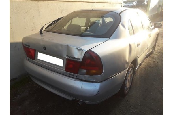 mitsubishi carisma berlina 4 (da0) del año 1999