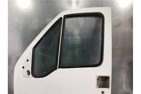 Recambio de puerta delantero izquierda para peugeot boxer furgón (230l) 2.8 hdi referencia OEM IAM 9002 AH  