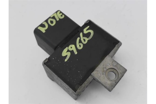 Recambio de caja precalentamiento para nissan note (e11e) 1.5 dci referencia OEM IAM 7700115078  