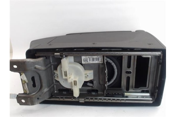 Recambio de reposabrazos para renault scenic iii (jz) referencia OEM IAM   