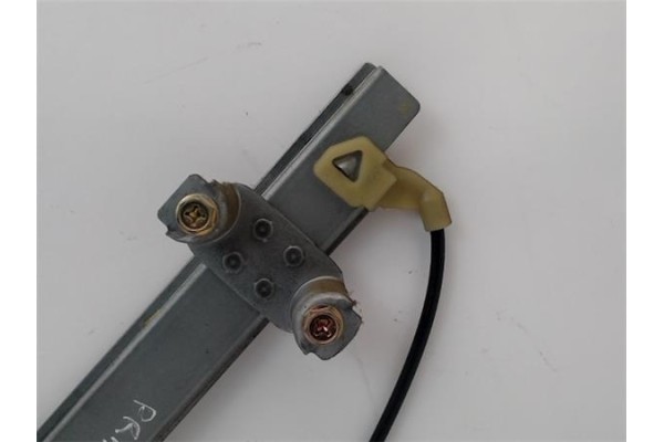 Recambio de mecanismo elevalunas trasero izquierdo para nissan primera berlina (p12) referencia OEM IAM   