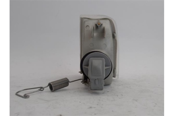 Recambio de intermitente delantero dcho para citroen zx 1.9 d referencia OEM IAM 95656546  