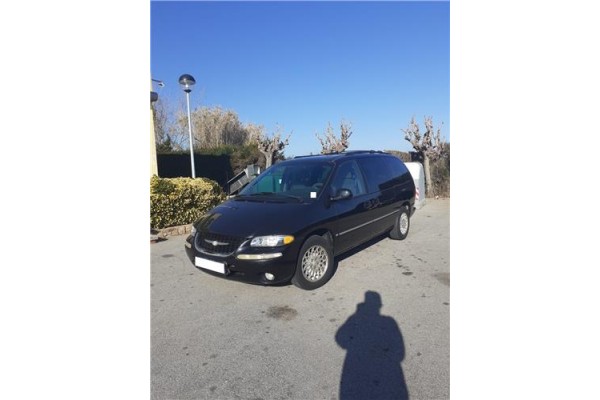 chrysler voyager gs del año 1998