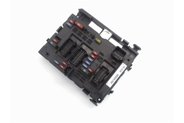 Recambio de caja fusibles/rele para peugeot 307 (3a/c) 1.6 16v referencia OEM IAM 9657608580  