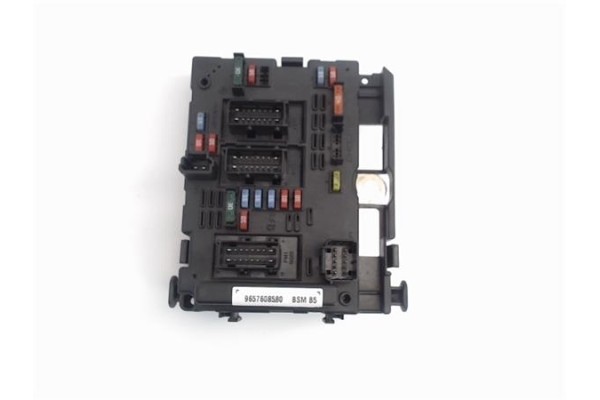 Recambio de caja fusibles/rele para peugeot 307 (3a/c) 1.6 16v referencia OEM IAM 9657608580  