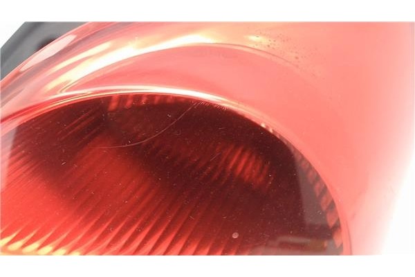 Recambio de piloto trasero derecho para renault clio iii 1.5 dci referencia OEM IAM 89035080  