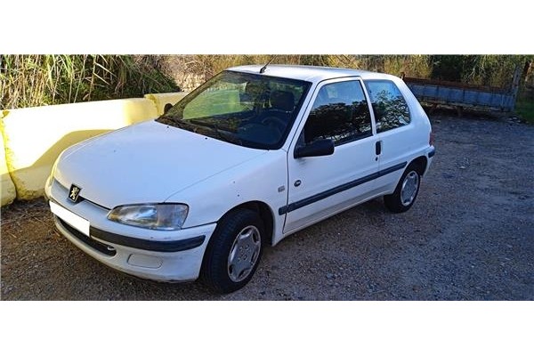 peugeot 106 (s2) del año 2000