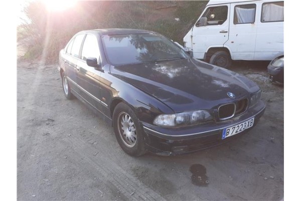bmw serie 5 berlina (e39) del año 2000