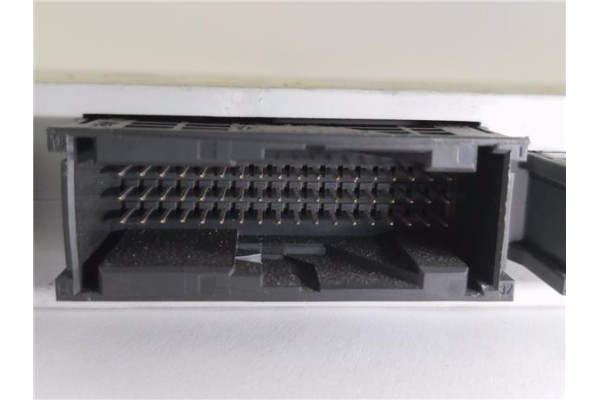 Recambio de centralita para bmw serie 3 berlina (e46) 2.0 320i referencia OEM IAM 613583855409 689667369901 