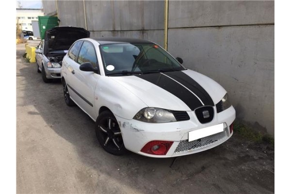seat ibiza (6l1) del año 2008