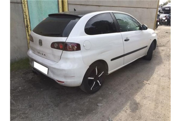 seat ibiza (6l1) del año 2008