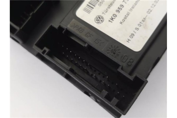 Recambio de motor elevalunas delantero izquierdo para volkswagen golf v (1k1) 1.9 tdi referencia OEM IAM 1J3837729AP 1K3837401E 