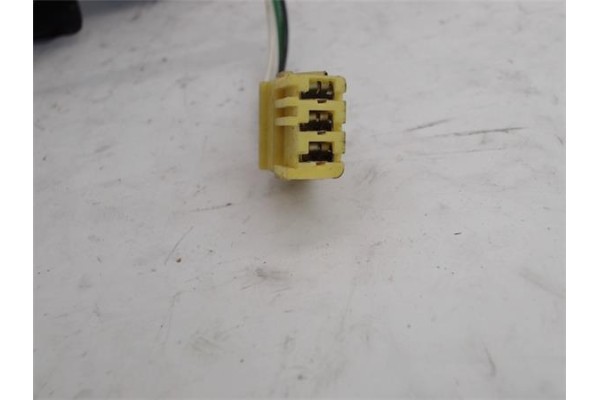 Recambio de retrovisor electrico derecho para citroen zx 1.9 d referencia OEM IAM 96079604XX  