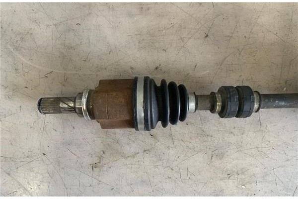 Recambio de palier delantero izquierdo para nissan nv200 /evalia (m20/m) 1.5 nv200 furgón comfort referencia OEM IAM 39101JX00A 