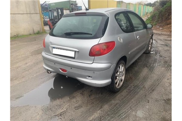 peugeot 206 del año 2005