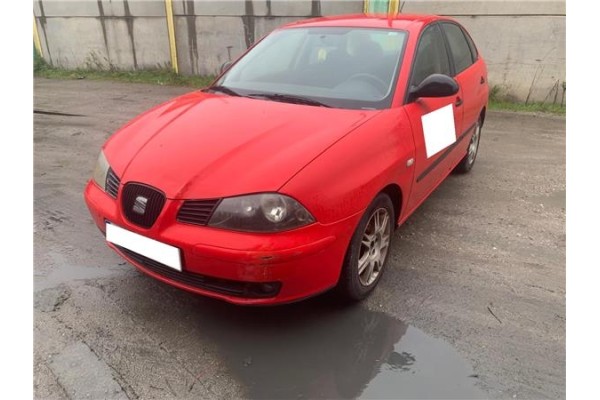 seat ibiza (6l1) del año 2002