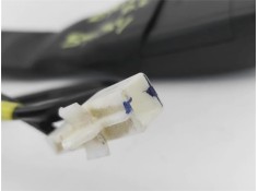 Recambio de anclaje cinturon delantero izquierdo para toyota aygo (kgb/wnb) 1.0 básico referencia OEM IAM 732300H021B2  