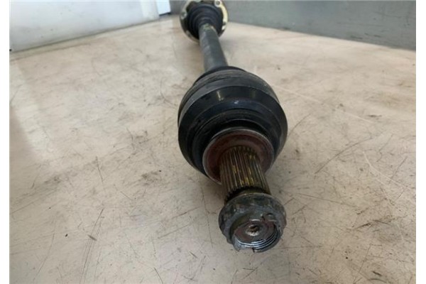 Recambio de palier trasero derecho para bmw serie 7 (e65/e66) 4.4 745i referencia OEM IAM 33207572683  