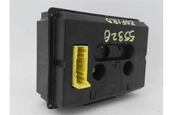 Recambio de display para opel zafira a 2.0 dti 16v referencia OEM IAM 13106240  