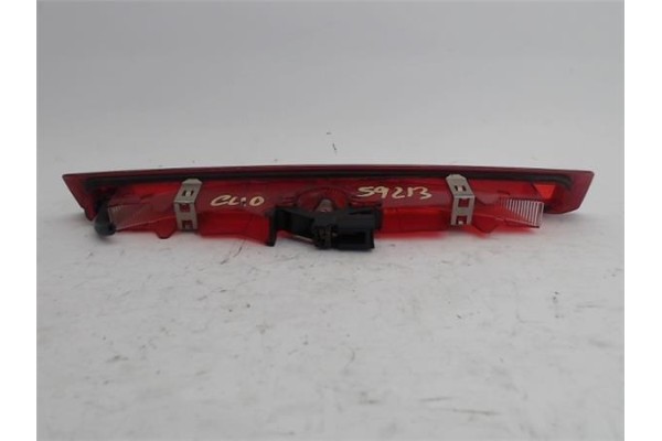 Recambio de luz central de freno para renault clio iii 1.5 dci referencia OEM IAM 8200245578  