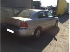 opel vectra c berlina del año 2004