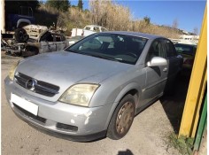 opel vectra c berlina del año 2004
