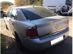 opel vectra c berlina del año 2004