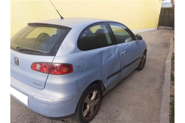 seat ibiza (6l1) del año 2005