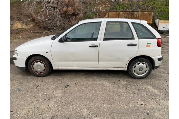 seat ibiza (6k1) del año 2000