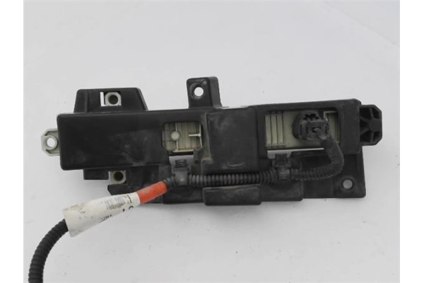 Recambio de faro antiniebla izquierdo para toyota aygo (kgb/wnb) 1.0 básico referencia OEM IAM 812200D042  
