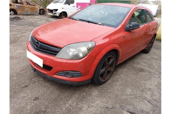 opel astra h gtc del año 2004