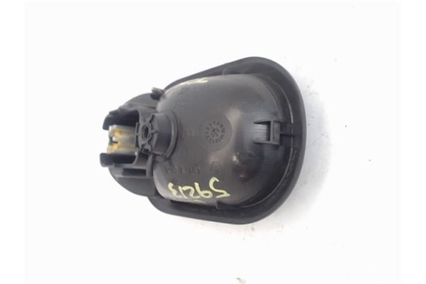 Recambio de manilla int. puerta trasero derecha para renault clio iii 1.5 dci referencia OEM IAM 310580  