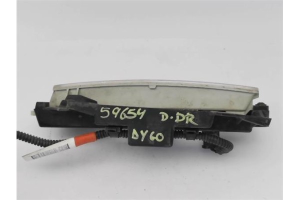 Recambio de faro antiniebla derecho para toyota aygo (kgb/wnb) 1.0 básico referencia OEM IAM 812100D042  