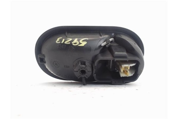 Recambio de manilla int. puerta trasero izquierda para renault clio iii 1.5 dci referencia OEM IAM 310579  