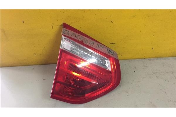 Recambio de piloto interior izquierdo para citroen c4 picasso 1.6 cool referencia OEM IAM 9653547777  