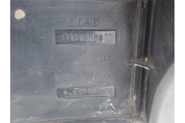 Recambio de piloto trasero derecho para fiat ii panda (169) 1.2 referencia OEM IAM 51763006  51763007 , FIAT