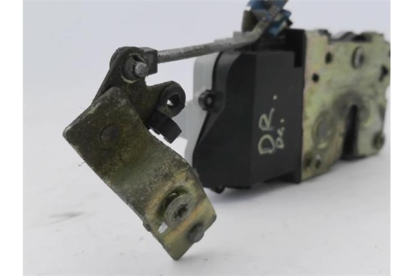 Recambio de cerradura puerta delantero derecha para citroen berlingo 1.9 d (mfwjz) referencia OEM IAM 9136P7  