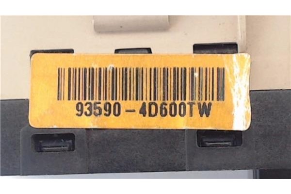 Recambio de conjunto interruptores para kia carnival 2.9 crdi referencia OEM IAM 202004533 935904D600TW 